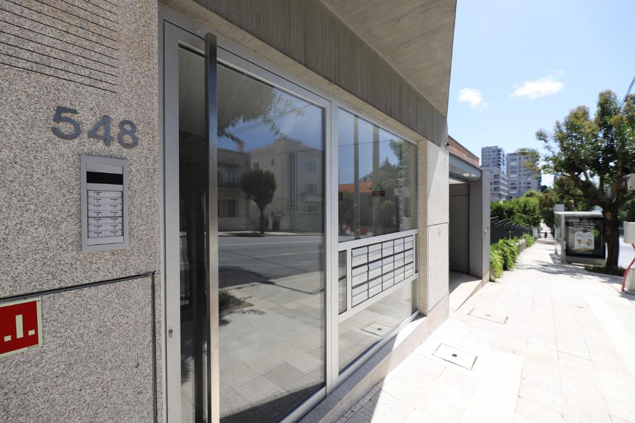 Flh Boavista Wooden Duplexes ポルト エクステリア 写真